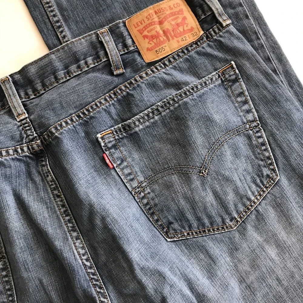 Levi's Mens‎ Jeans Sz 42x32 Medium Wash Solid Blue Jean Style 505 100% Cotton